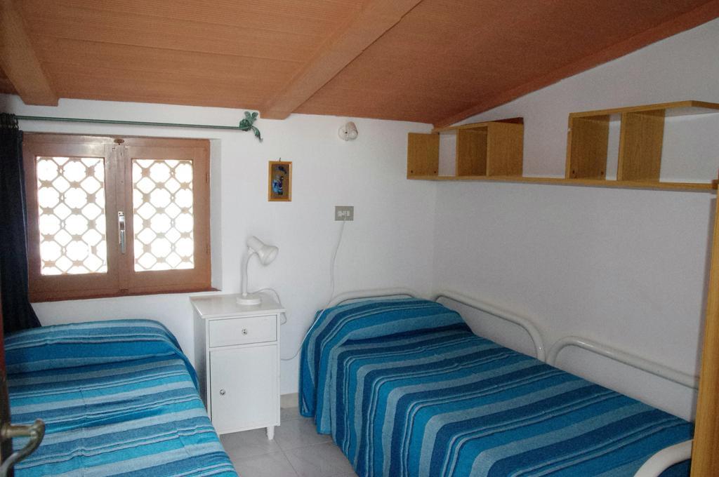 Iocchedda Apartment Порто Отиолу Екстериор снимка